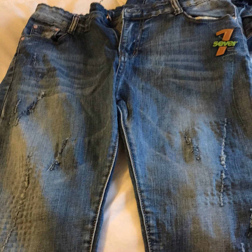 Jeans- stretch up to 31 but better at 29 inch